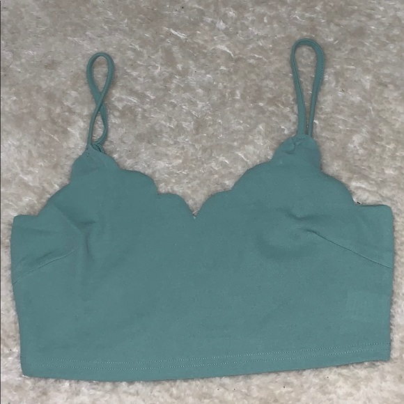 SHEIN crop top - Picture 1 of 2